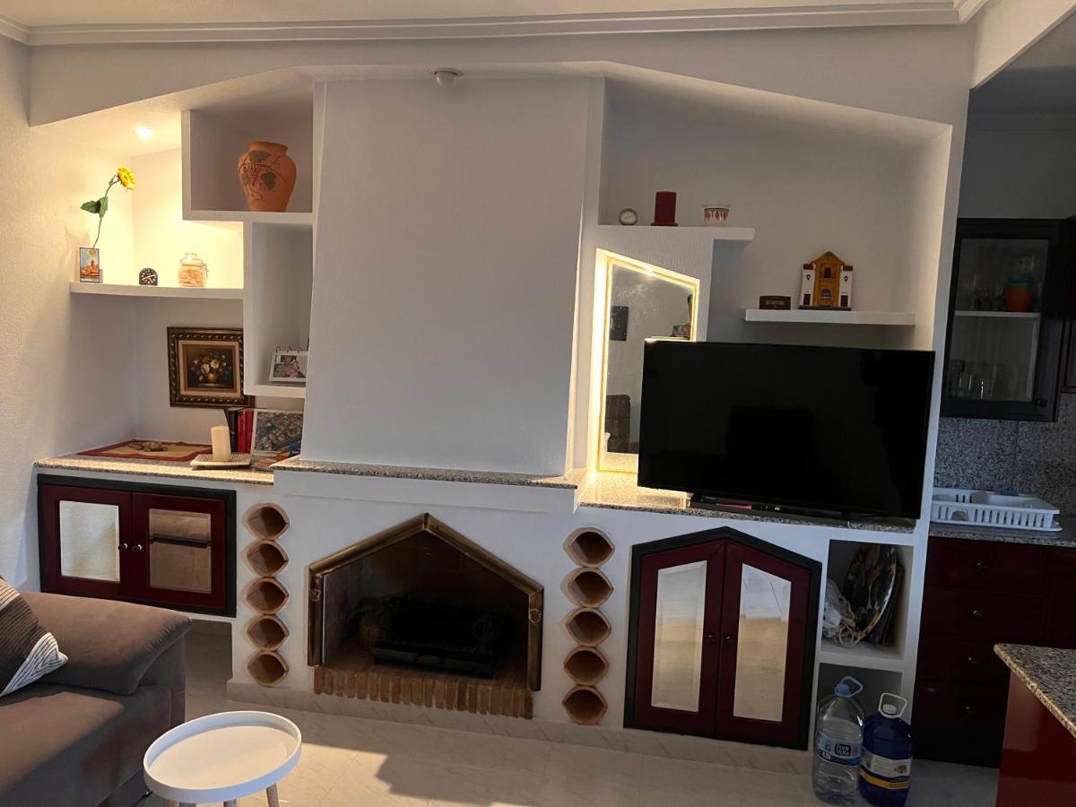 Schoenes Ruhiges Rooftop Apartment Mit Grosser Dachterrasse Torrevieja Luaran gambar
